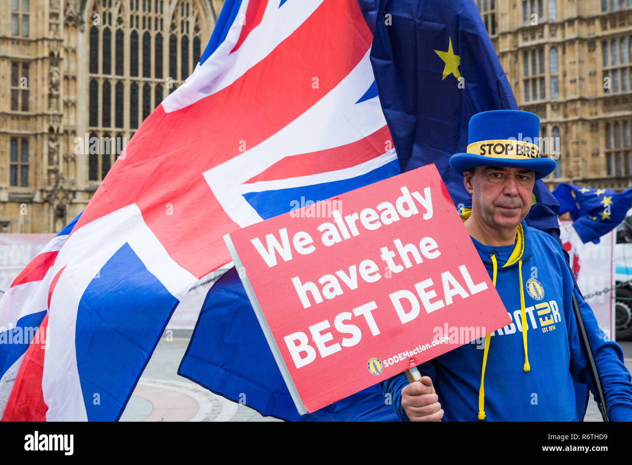 London, UK. 6th December, 2018. Steven Bray of pro-EU group SODEM (Stand of Defiance European Movement) protests outside Parliament as the House of Commons continues to debate Prime Minister Theresa May's proposal for the final Brexit agreement. Credit: Mark Kerrison/Alamy Live News Stock Photo