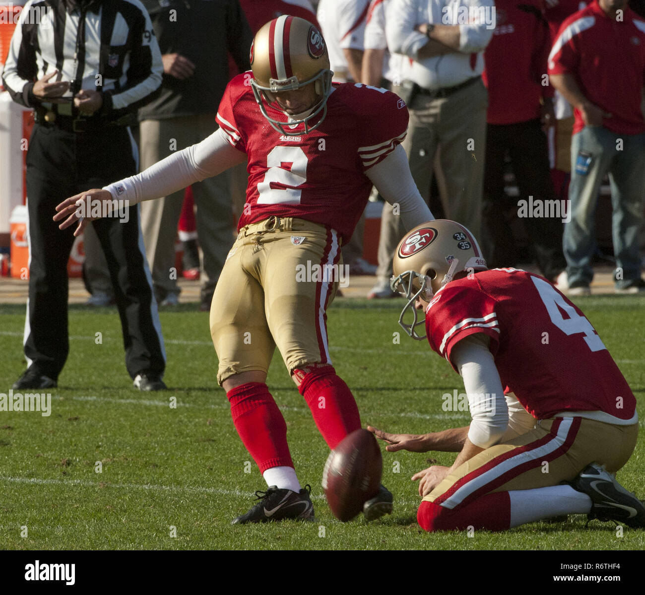 San Francisco, California, USA. 13th Nov, 2011. San Francisco 49ers kicker David Akers (2) makes one of his four field goals with punter Andy Lee (4) holding on Sunday, November 13, 2011 at Candlestick Park, San Francisco, California. The 49ers defeated the Giants 27-20. Credit: Al Golub/ZUMA Wire/Alamy Live News Stock Photo