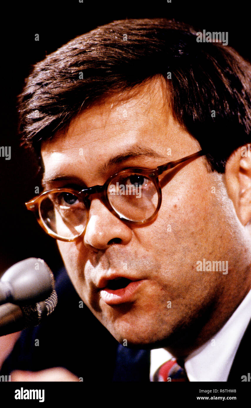 William barr bush 1991 hi-res stock photography and images - Alamy