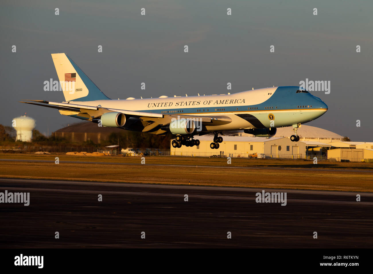 Houston, Texas, USA. 5th Dec, 2018. Air Force1 called 'Special Air