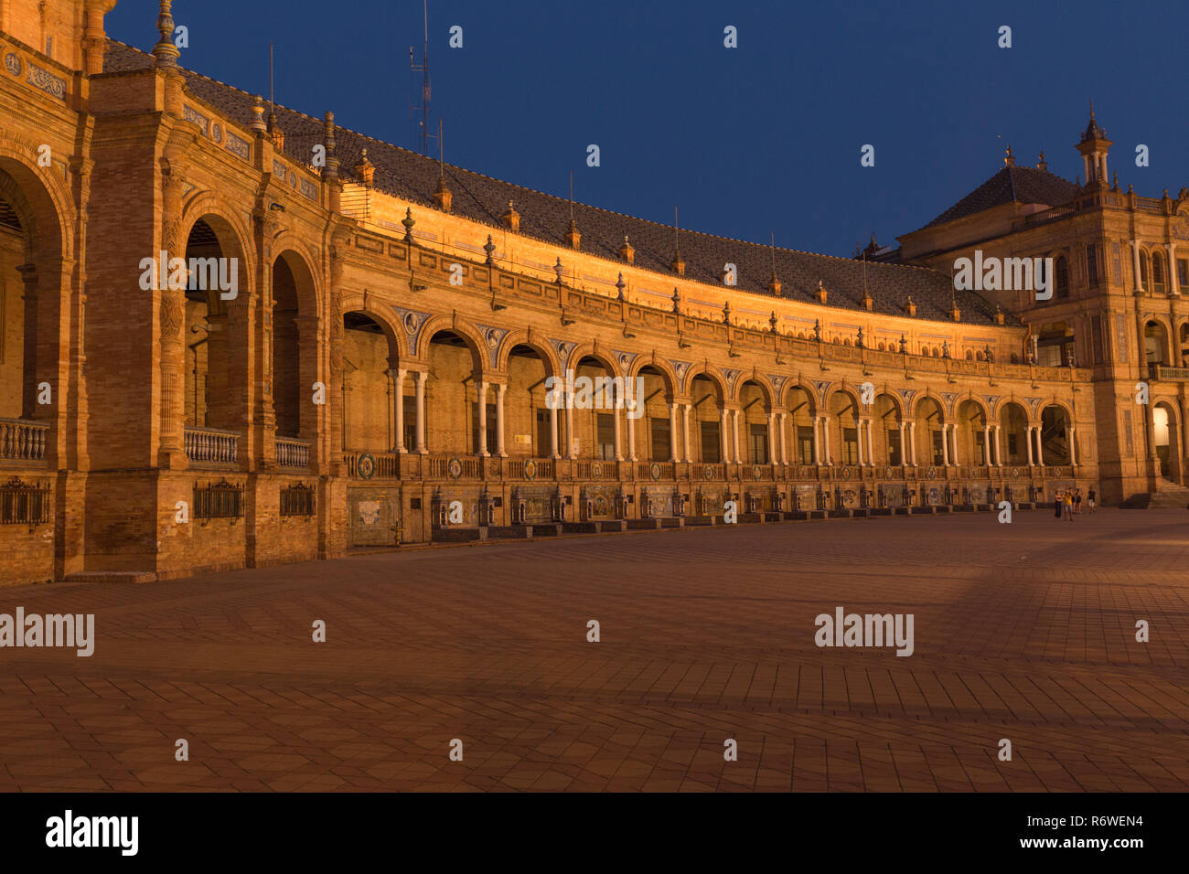 Seville night view hi-res stock photography and images - Alamy