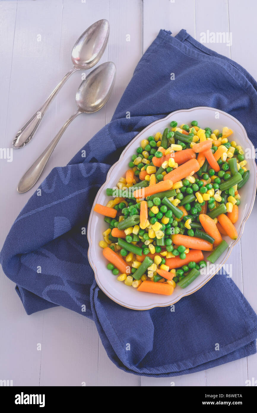 Cooked green corn hires stock photography and images Alamy