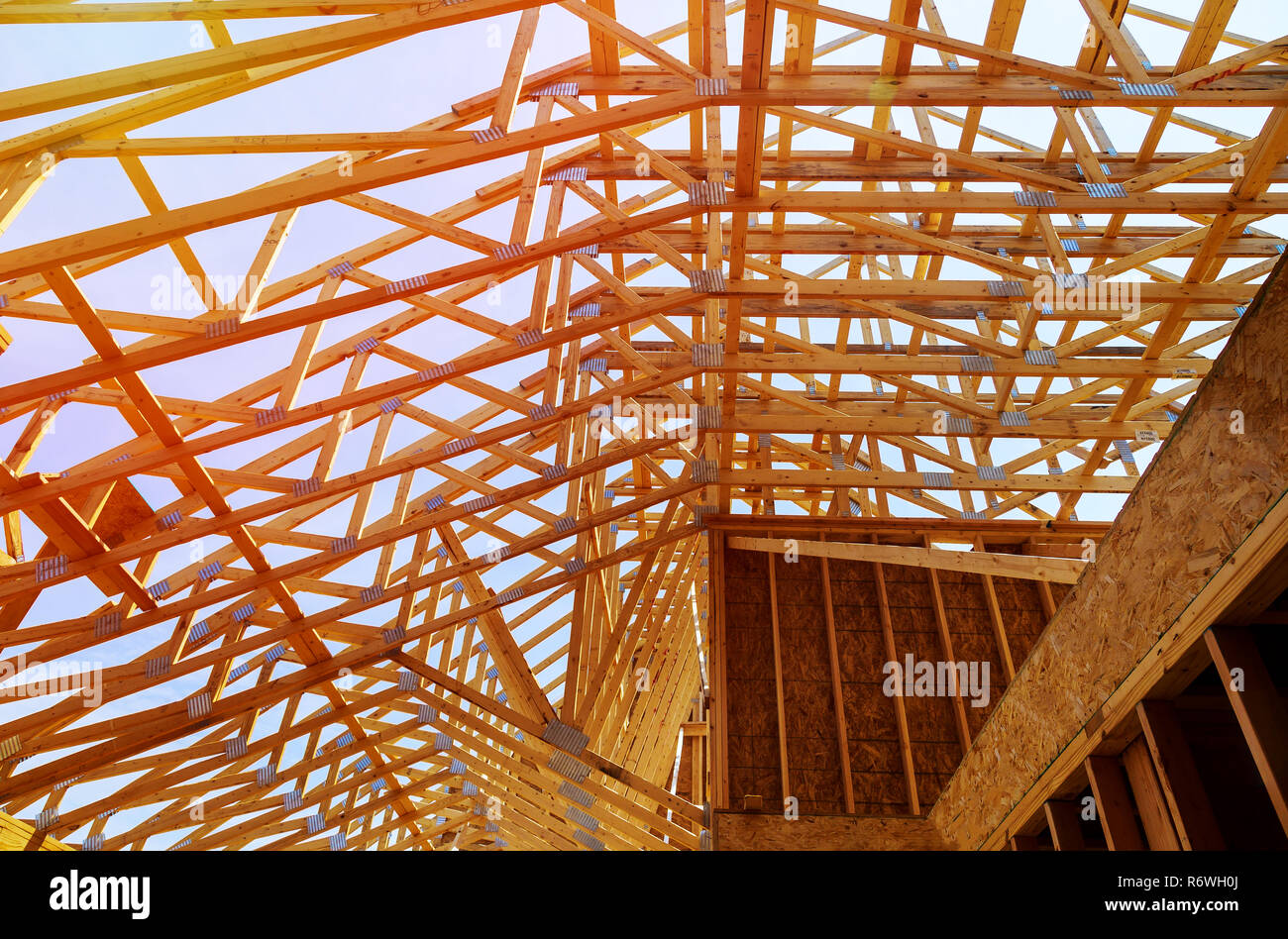 Construction wood frame home building hi-res stock photography and ...