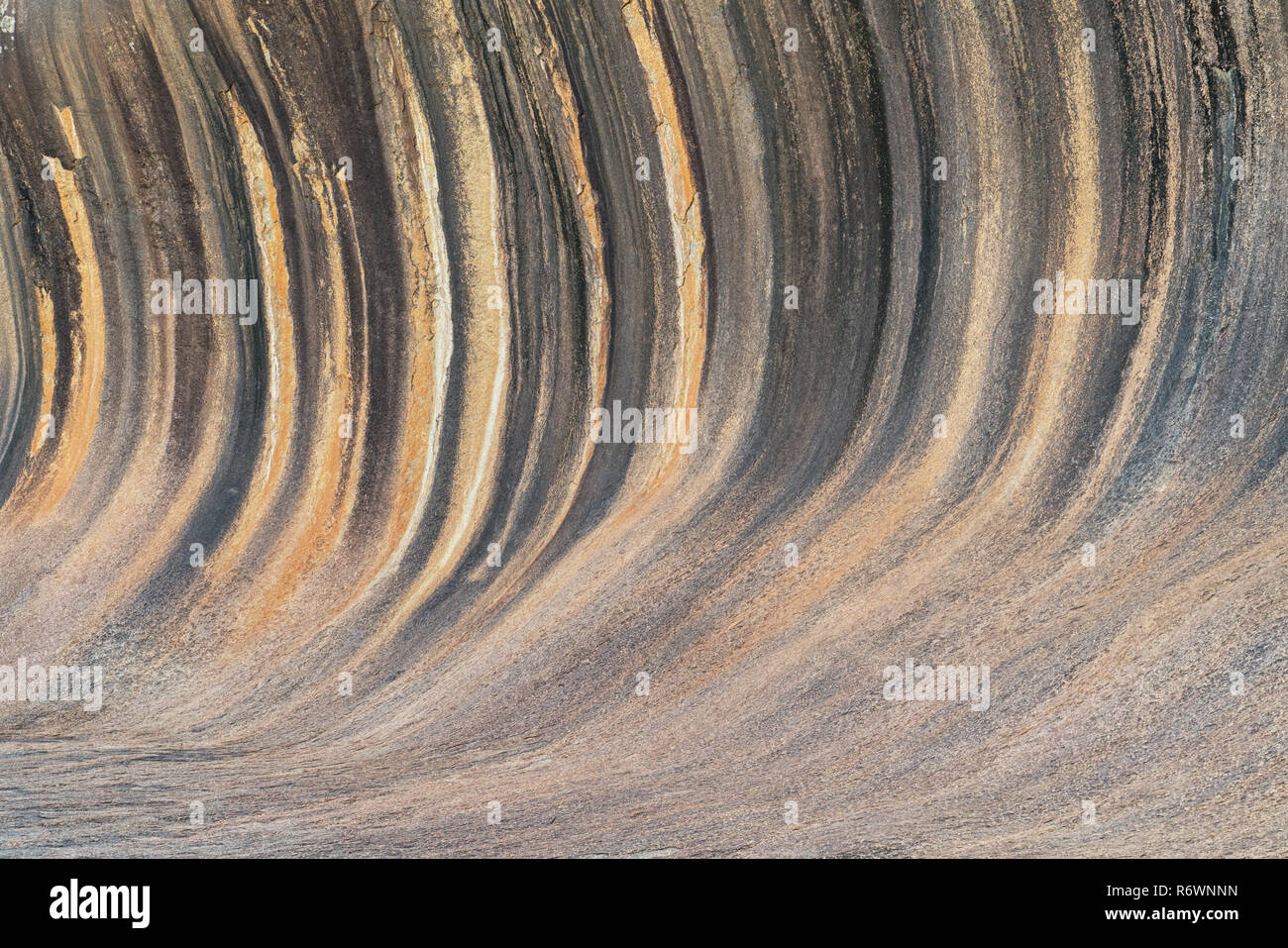 wave rock,western australia Stock Photo - Alamy