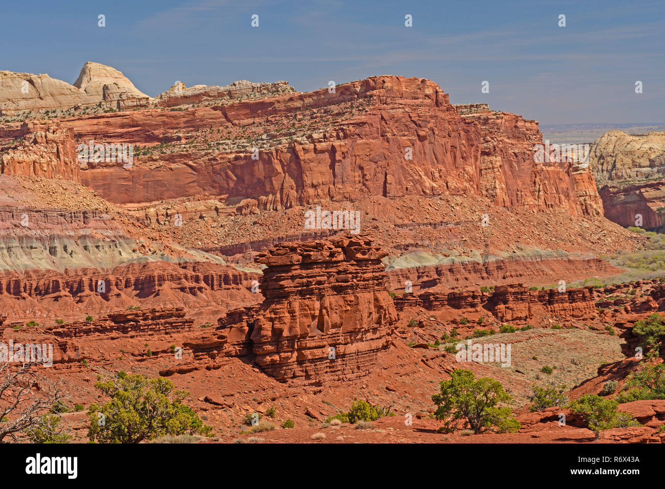 Thin ridges red rocks in hi-res stock photography and images - Alamy