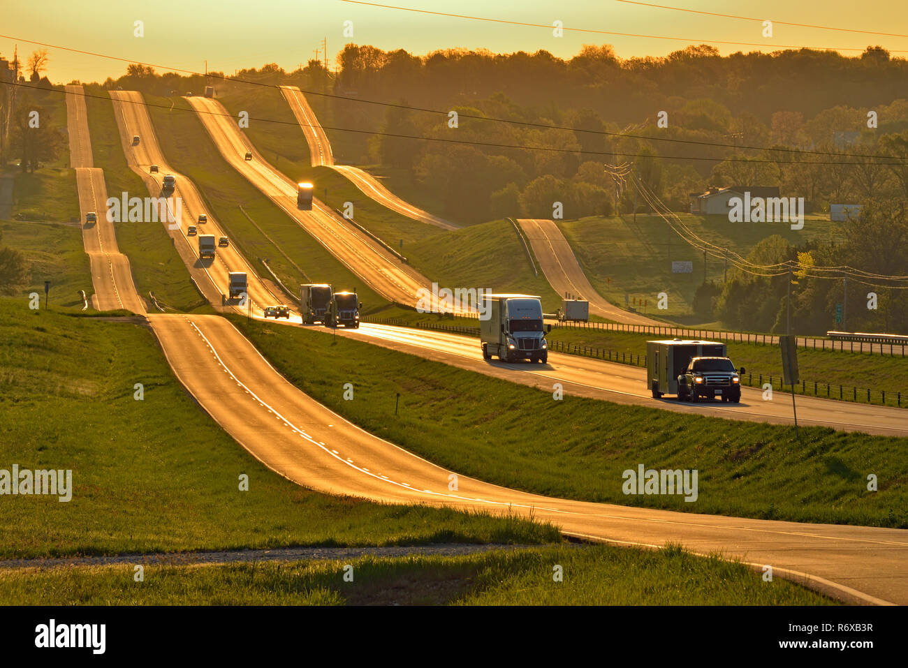 Route 66 paralleling Interstate Highway 44
