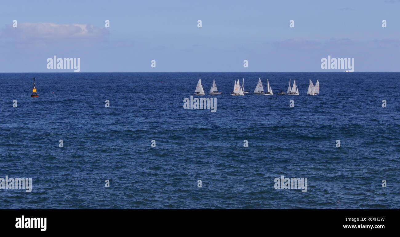 Veleros en el horizonte.  sailboats on the horizon Stock Photo