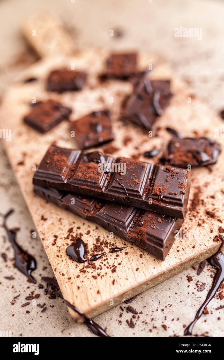 Delicious dark chocolate with cocoa powder Stock Photo Alamy