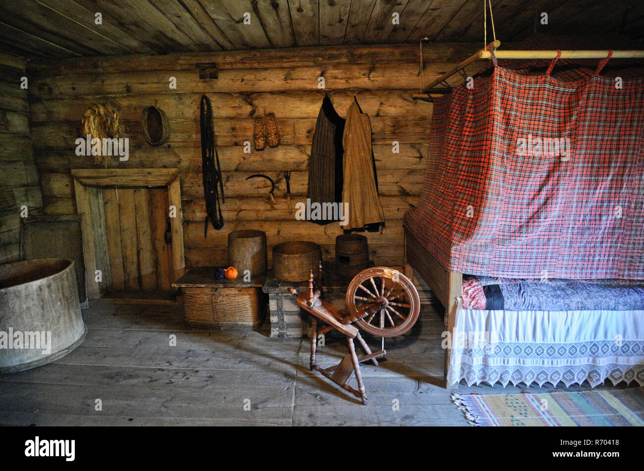 Museum of Wooden Architecture and Peasant Life -  Interior of an ancient Russian wooden house. Suzdal Stock Photo