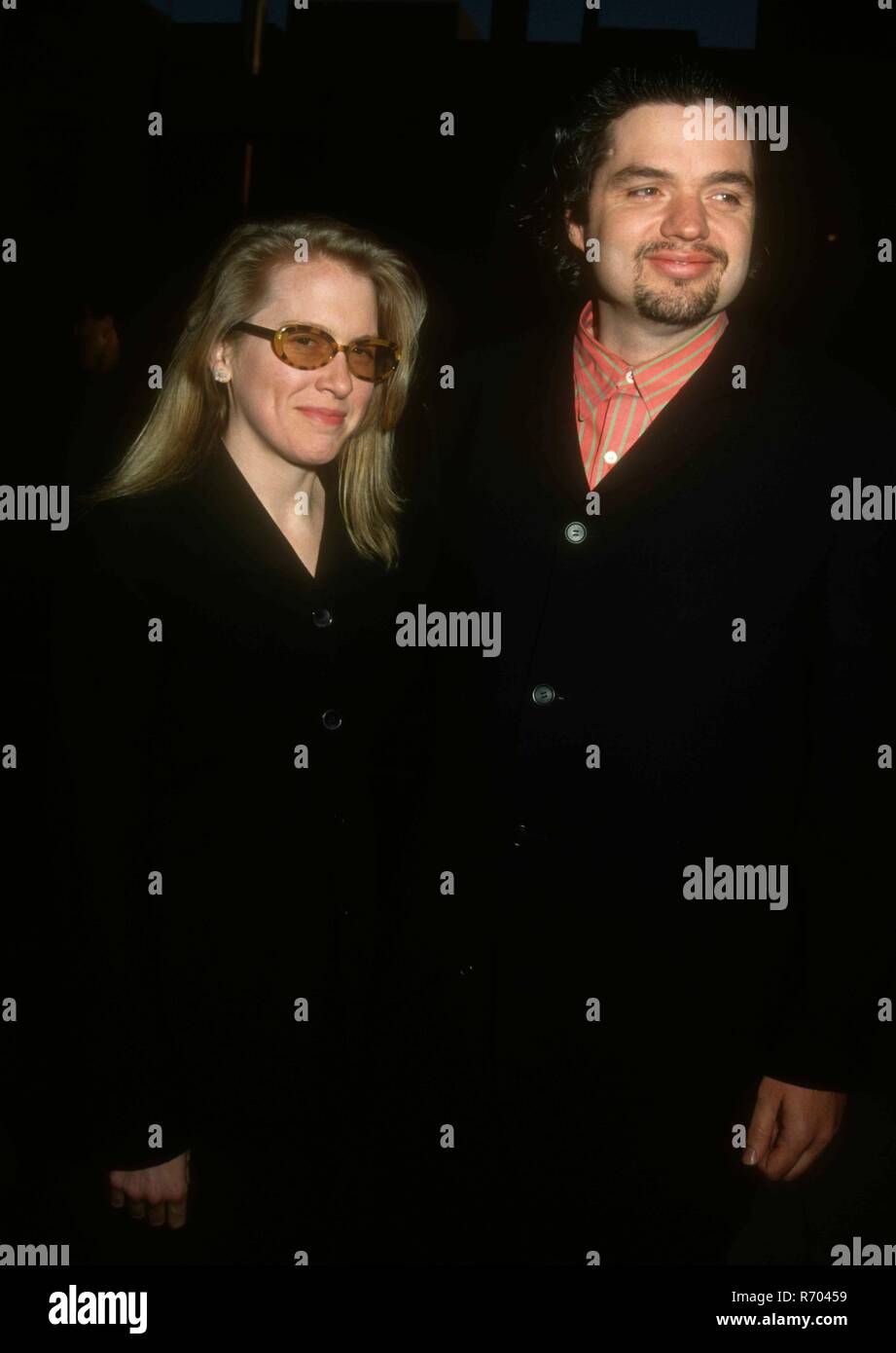 BEVERLY HILLS, CA APRIL 6 Actor Oliver Platt and wife Mary Camilla