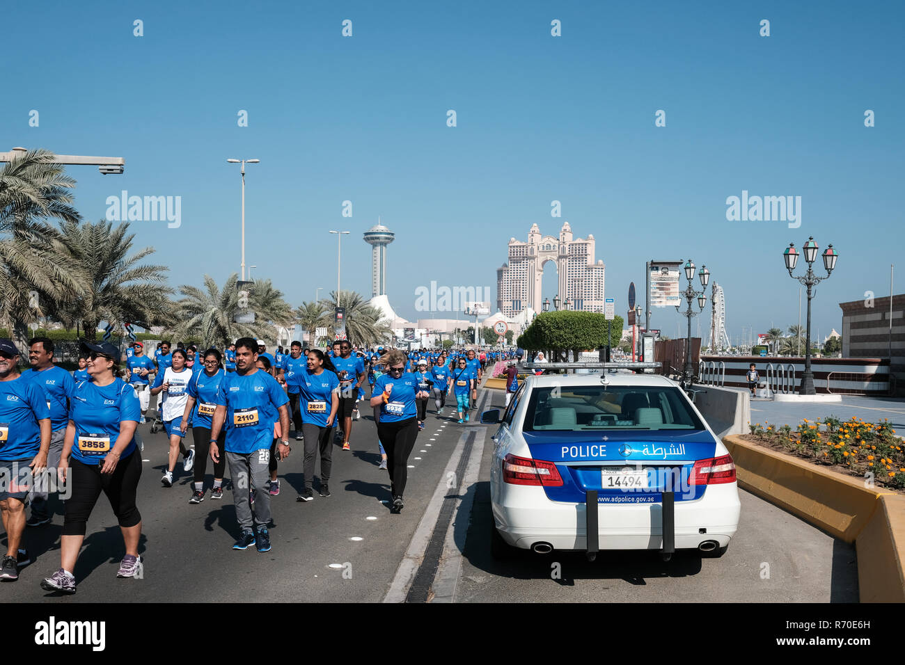Standard Chartered Dubai Marathon 2022 Registration Clipart