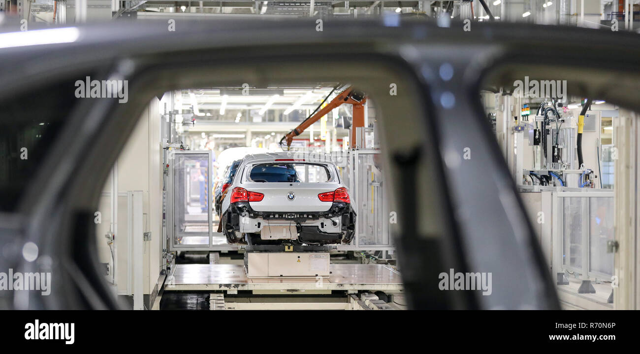 Leipzig Germany 04th Dec 2018 View Through A Bmw 2 Series