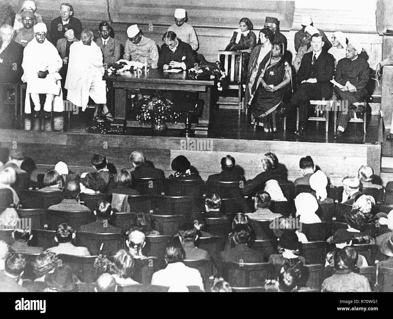 Reception given for Mahatma Gandhi at the Friends Meeting House, London, England, UK, September 12, 1931, old vintage 1900s picture Stock Photo