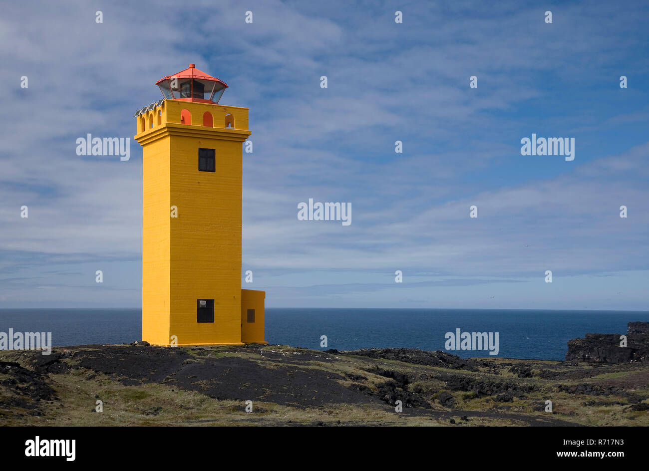 Yellow Lighthouse Skálasnagi, Iceland Stock Photo Alamy