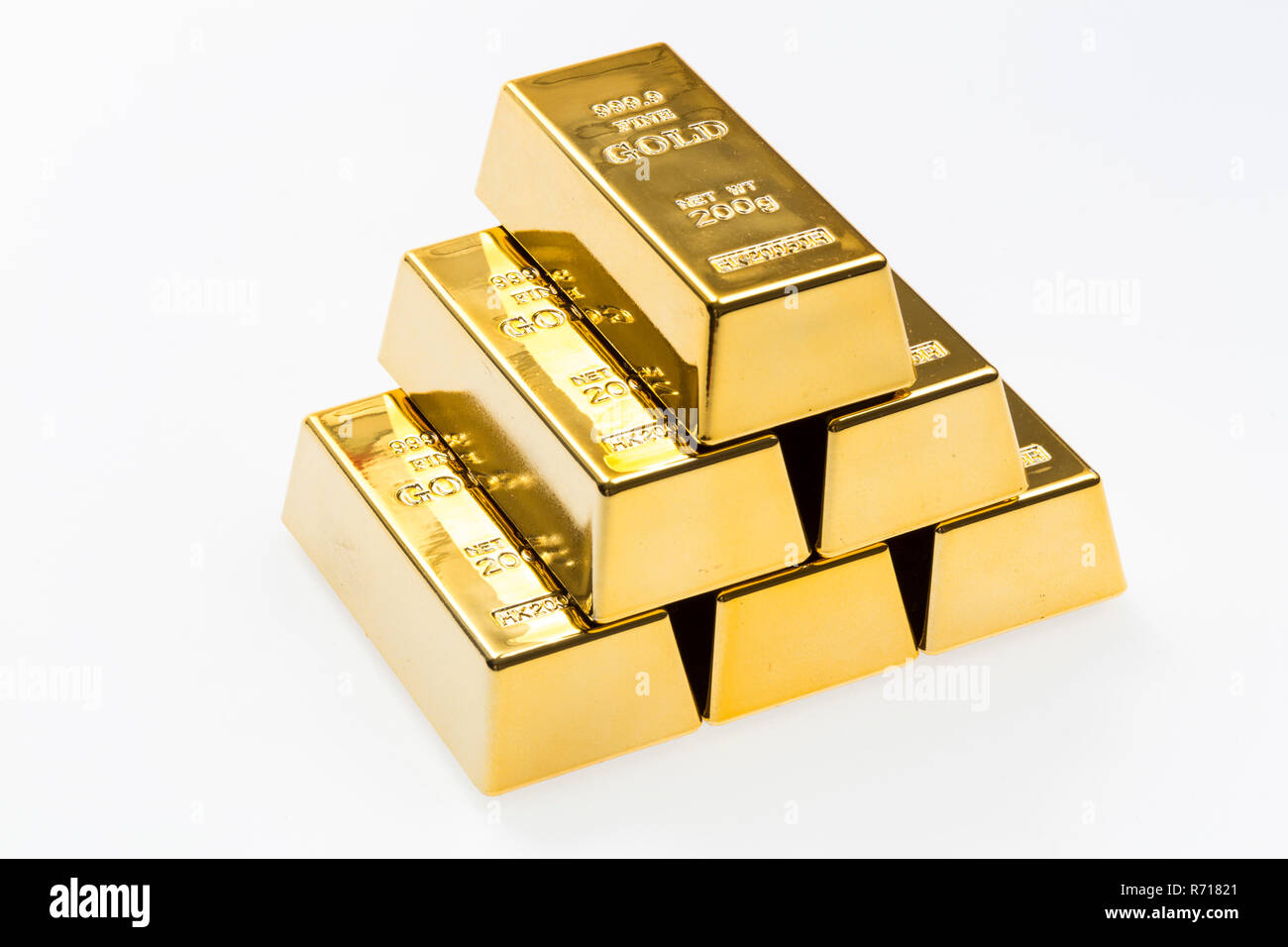 pyramid-of-200g-gold-bars-9999-pure-gold-R71821.jpg