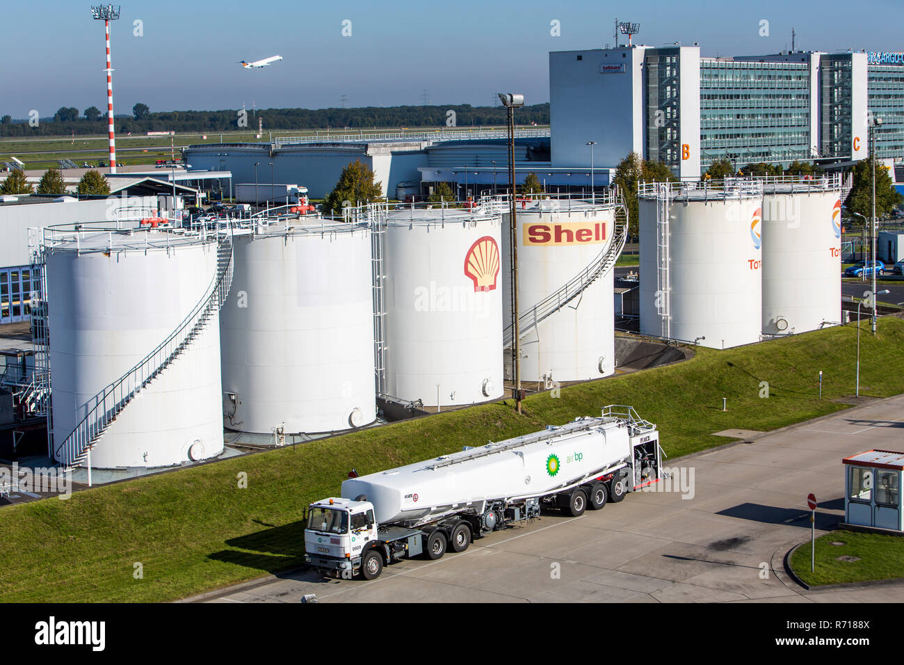 Shell aviation fuel depots, kerosene, Düsseldorf Airport, Düsseldorf, North Rhine-Westphalia, Germany Stock Photo