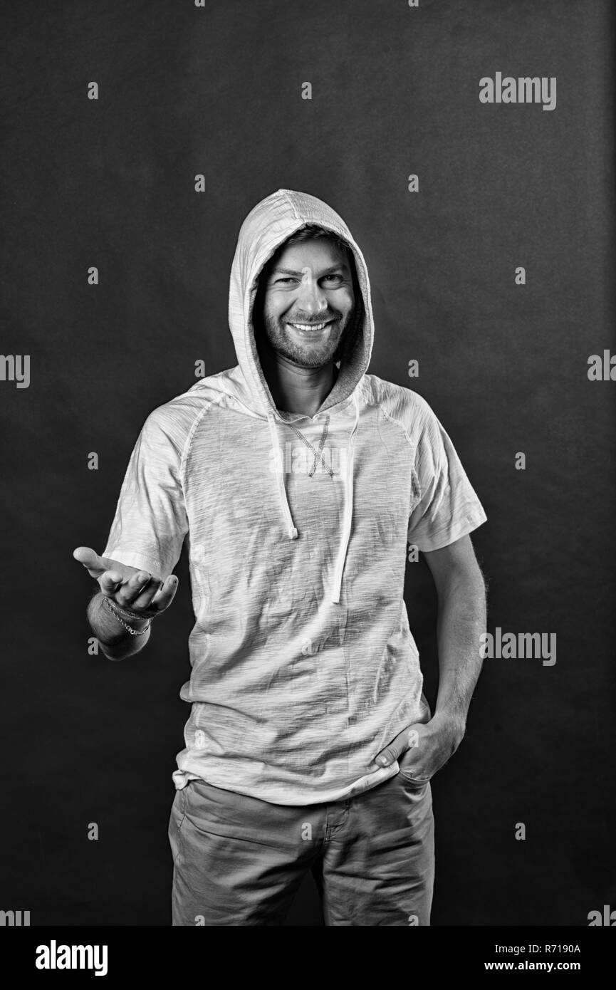 Be happy black top and white hoodie