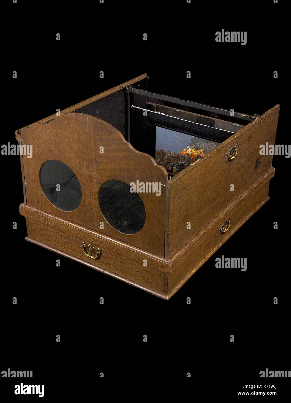 Download Unfolded Box High Resolution Stock Photography And Images Alamy