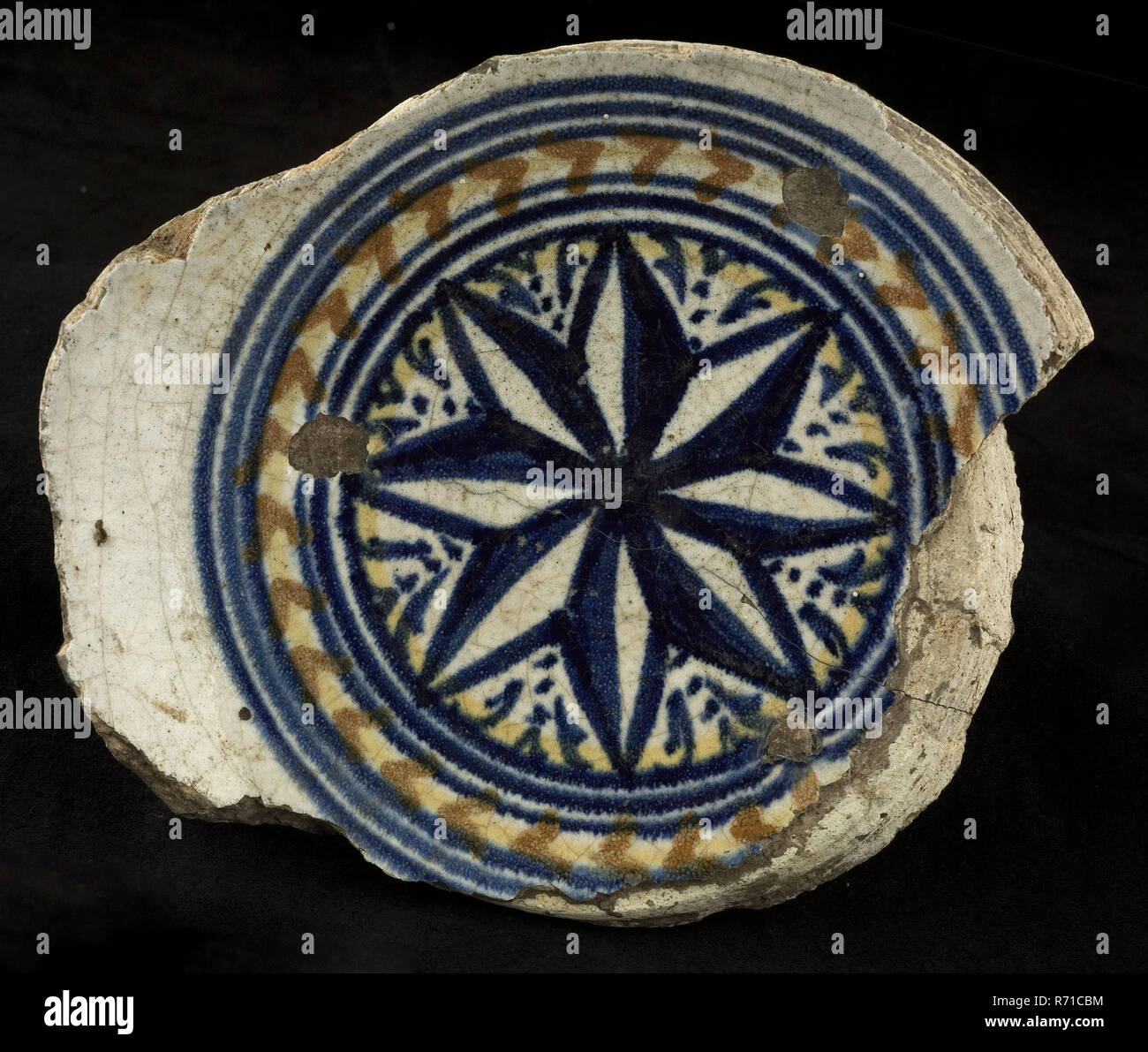 Fragment Majolica Bowl Blue On White Polychrome In The Middle