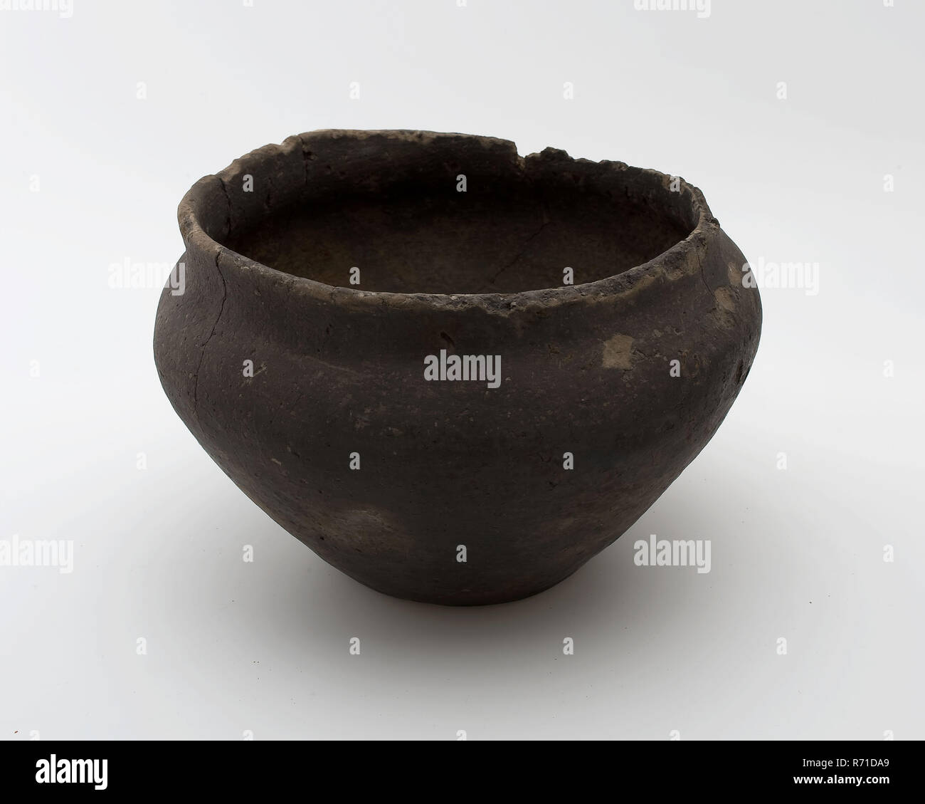 Conical shaped pot on stand with upright neck, Roman indigenous pottery