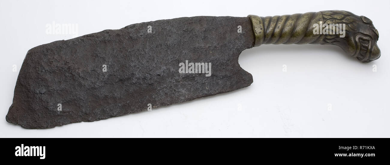 Bronze knife with ram's-head handle, Roman