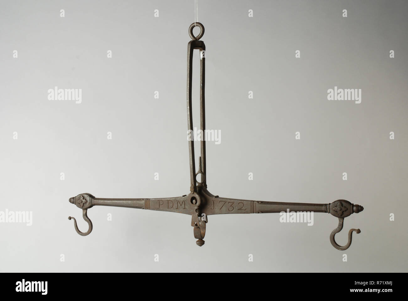 1732 measure hi-res stock photography and images - Alamy