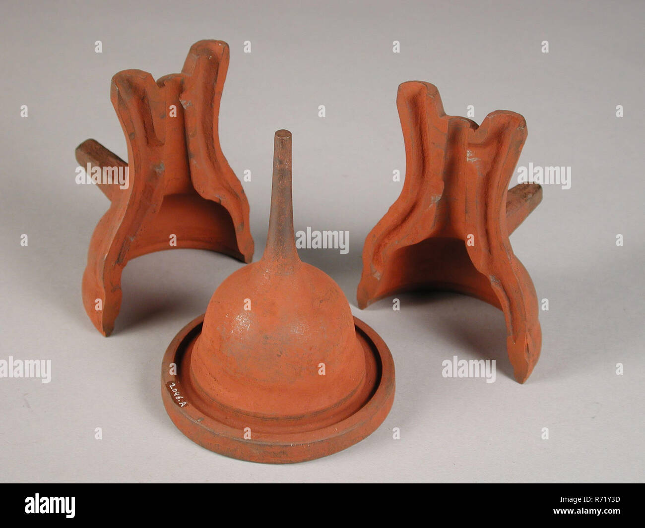 Three-piece mold for funnel, cast molding tool tools base metal cast iron ,  cast Three-part cast iron mold for pouring funnels; is the core part there  are two channels to pour into