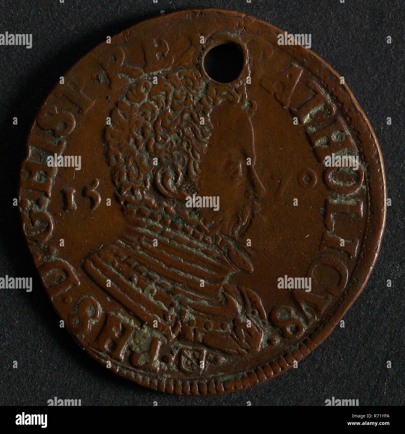 Medal on Philips II and Isabella van Valois, jeton utility medal medal exchange copper, portrait of Philips Omschrift. Currency sign legend: PHS. D: G: HISP. REX. CATHOLICVS.- (mintmark) 15-70 (Philips by God's mercy general believer King of Spain) Philips II Isabella of Valois Stock Photo