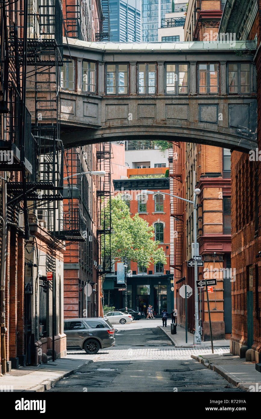 The Staple Street Skybridge, in Tribeca, Manhattan, New York City Stock
