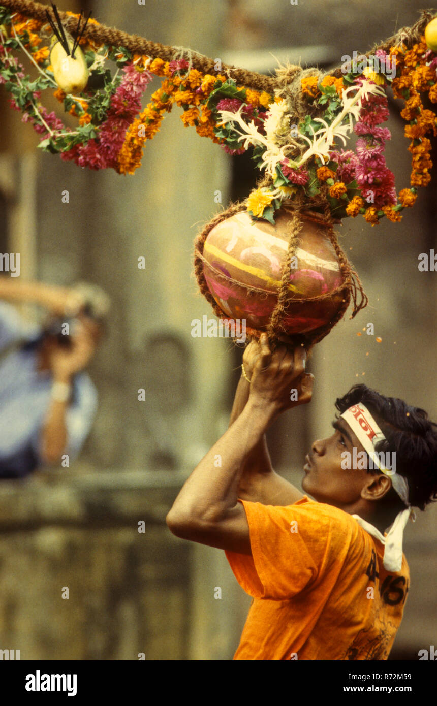 DahiHundis, Human Pyramid, Janmashtami gokul ashtami govinda Festival