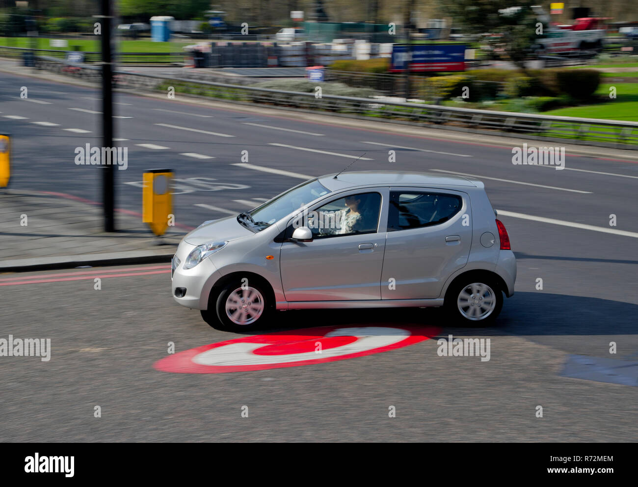 2012 Suzuki Alto driving into the London Congestion charge zone Stock Photo