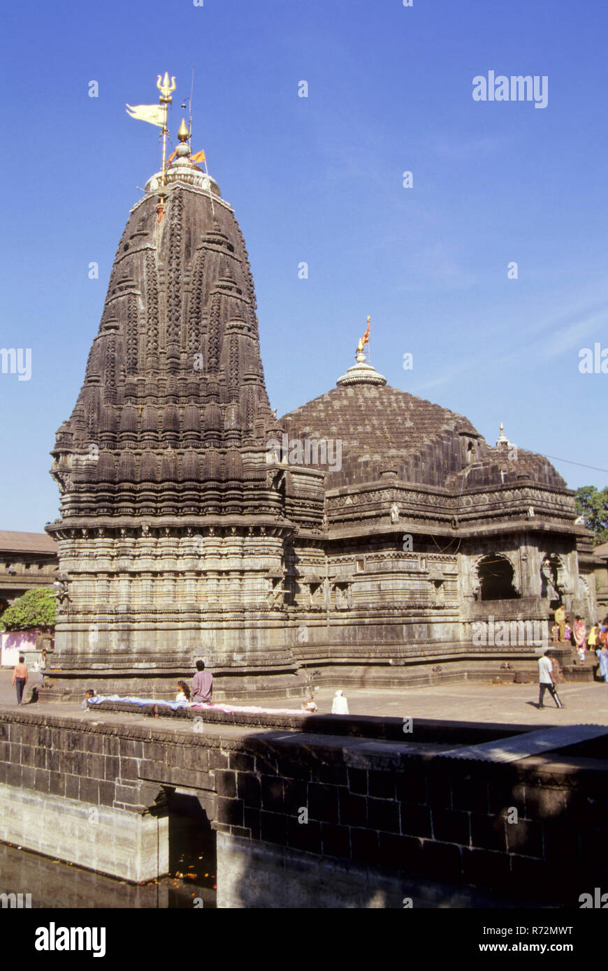 Tryambakeshwar: Unveiling the Mystical Beauty of the Ancient Temple Tryambakeshwar: Unveiling the Mystical Beauty of the Ancient Temple
