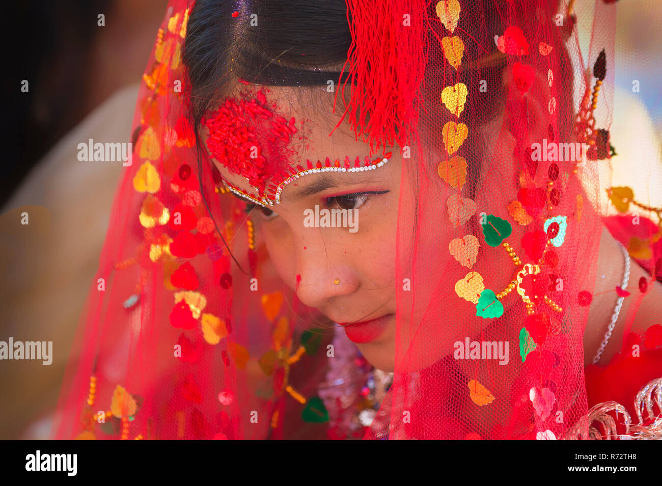 Traditional costume nepal hires stock photography and images Alamy