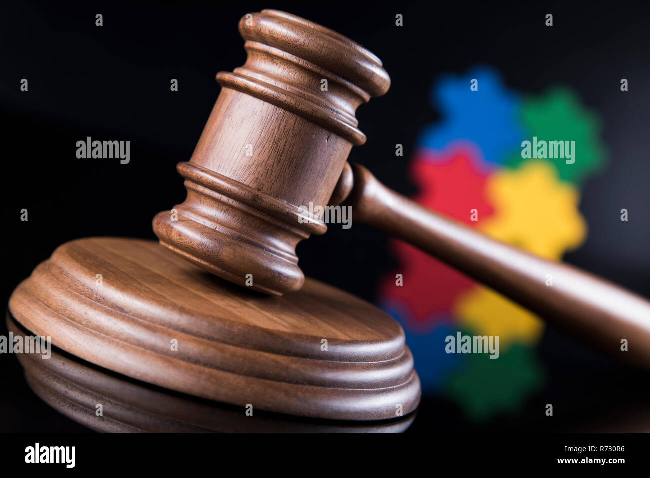 Puzzle , Gavel, Mallet of justice concept Stock Photo Alamy