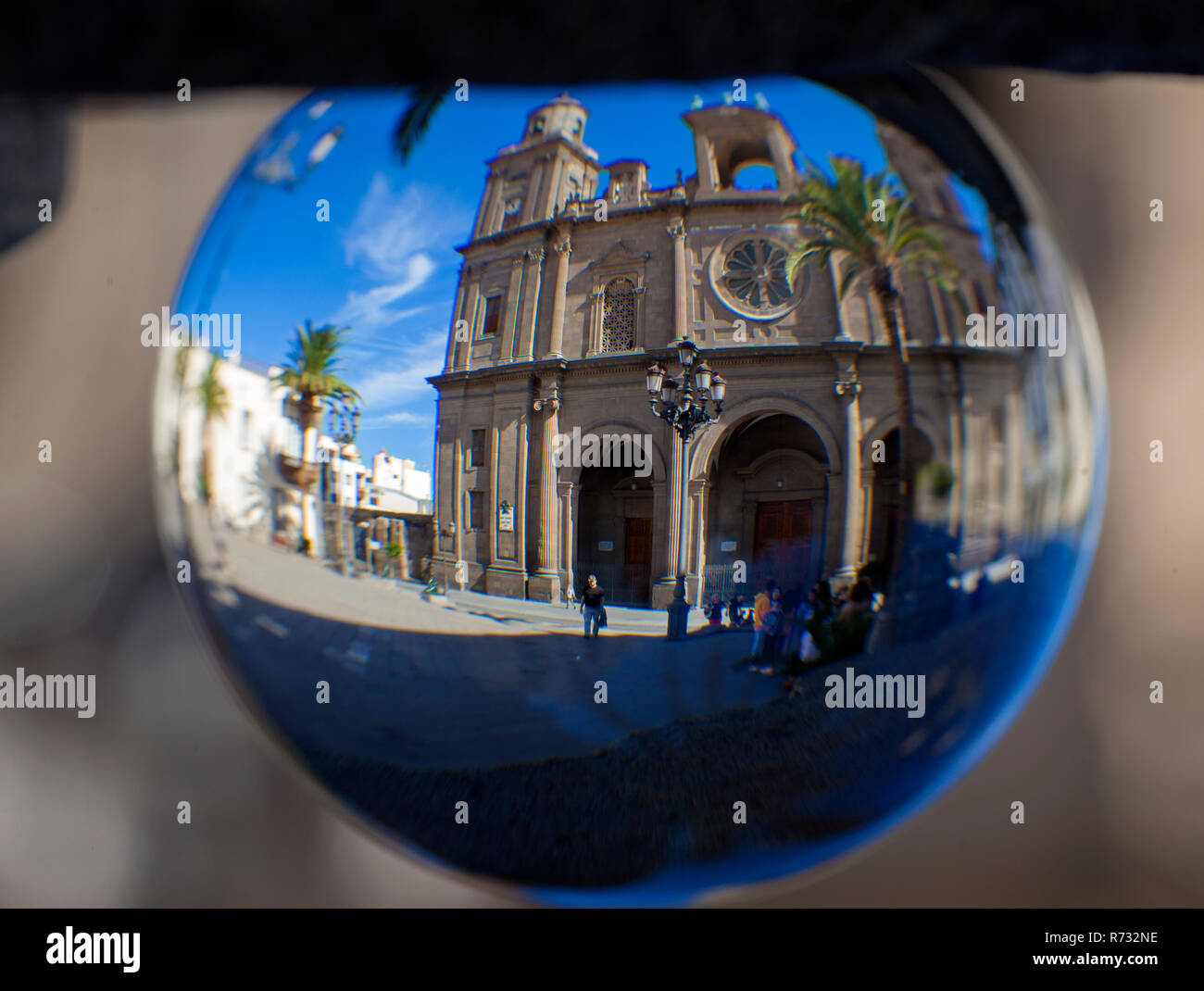 Fisheye lens effect hi-res stock photography and images - Page 2