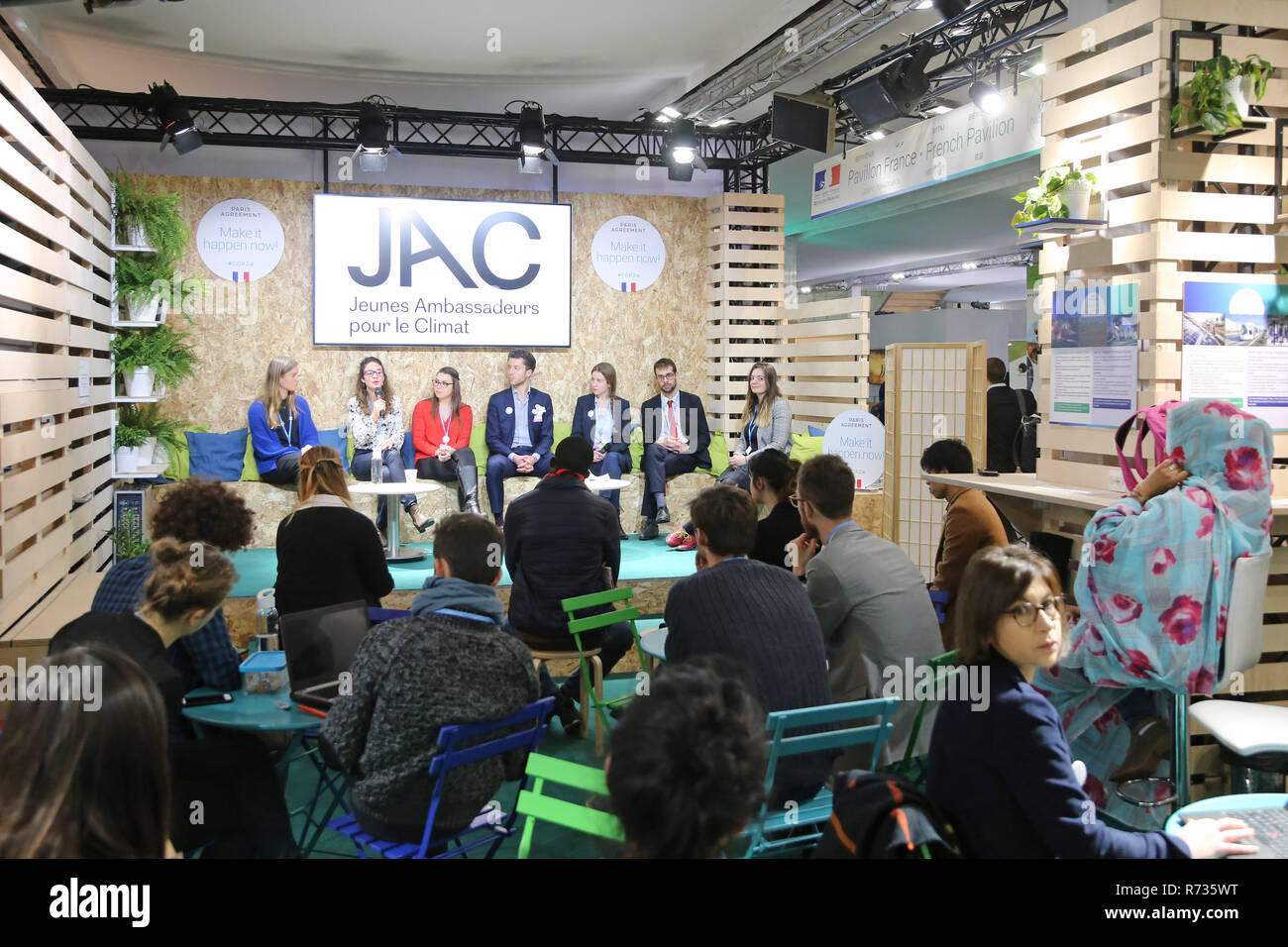 Youth ambassadors for climate hi-res stock photography and images - Alamy