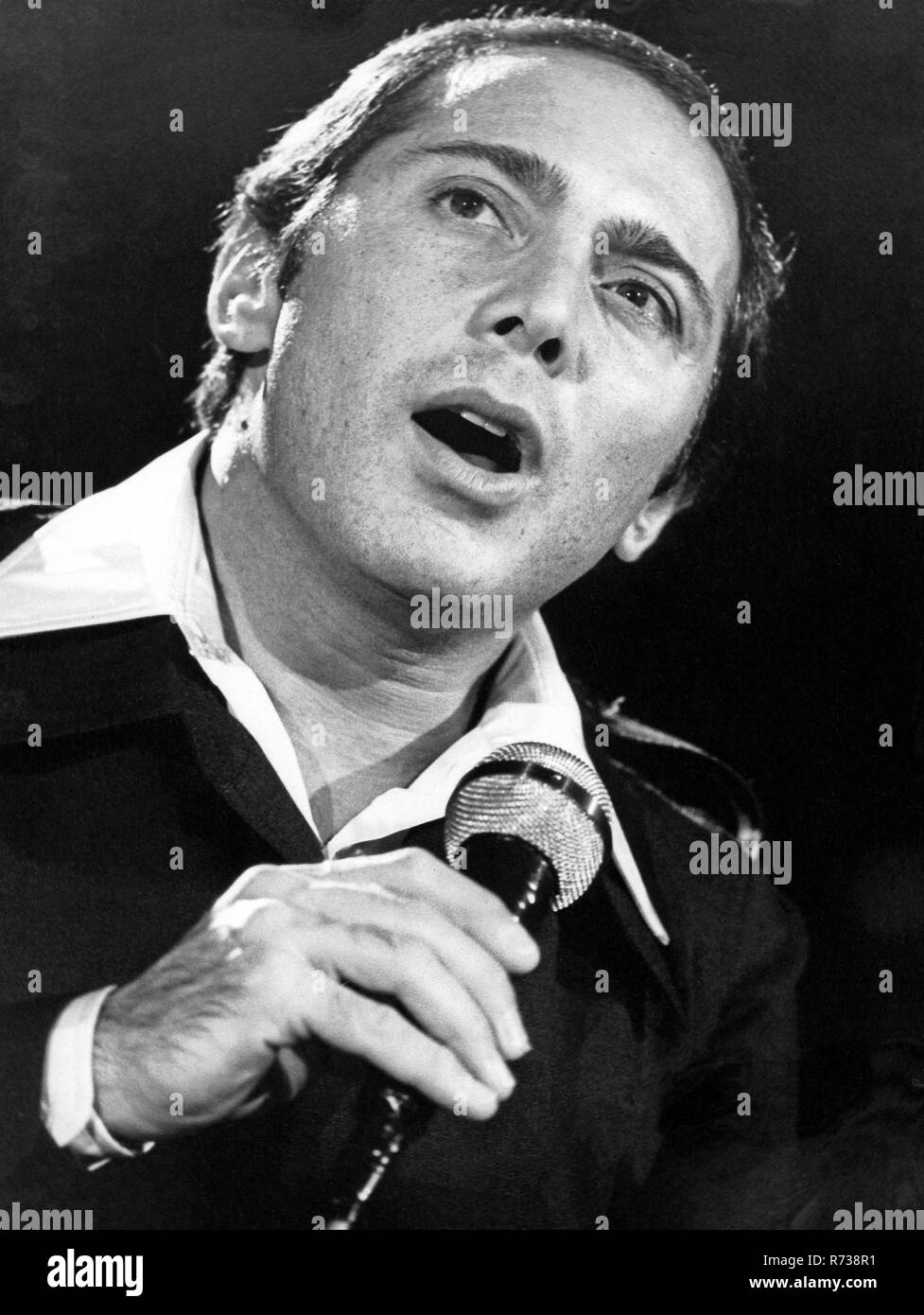 Paul anka music singer hi-res stock photography and images - Alamy
