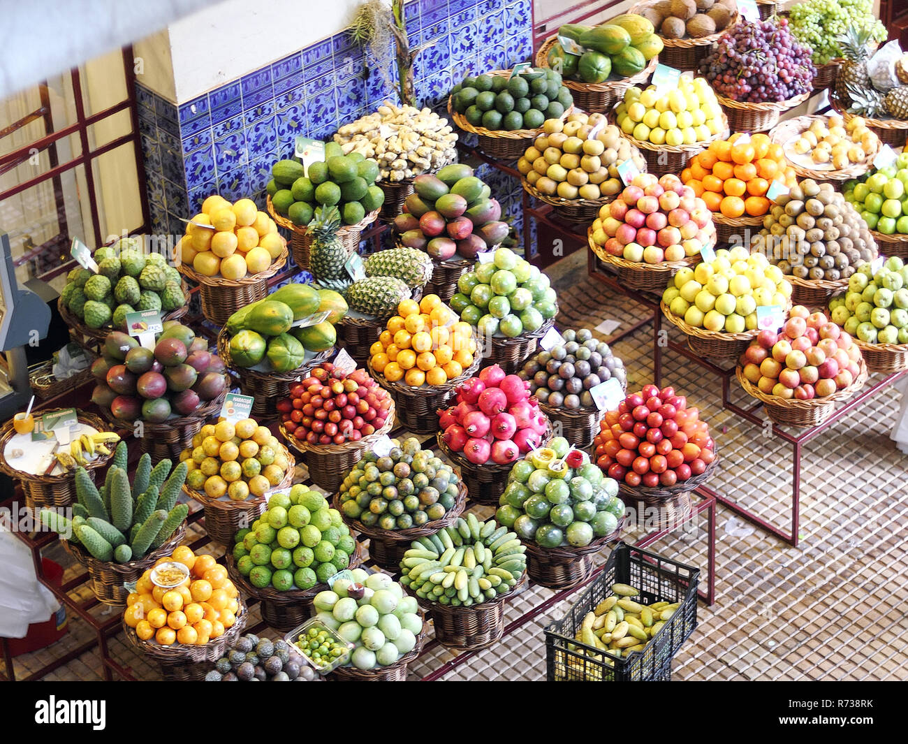 Exotic fruits on a Farmers market in Madeira Stock Photo Alamy