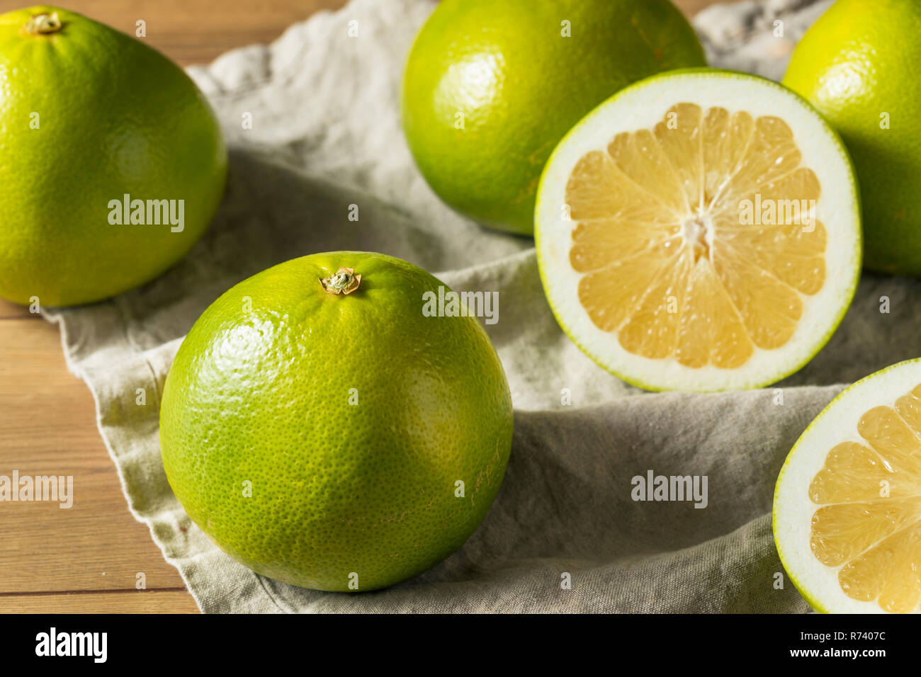 Raw Green Organic Golden Pomelo Ready to Eat Stock Photo Alamy