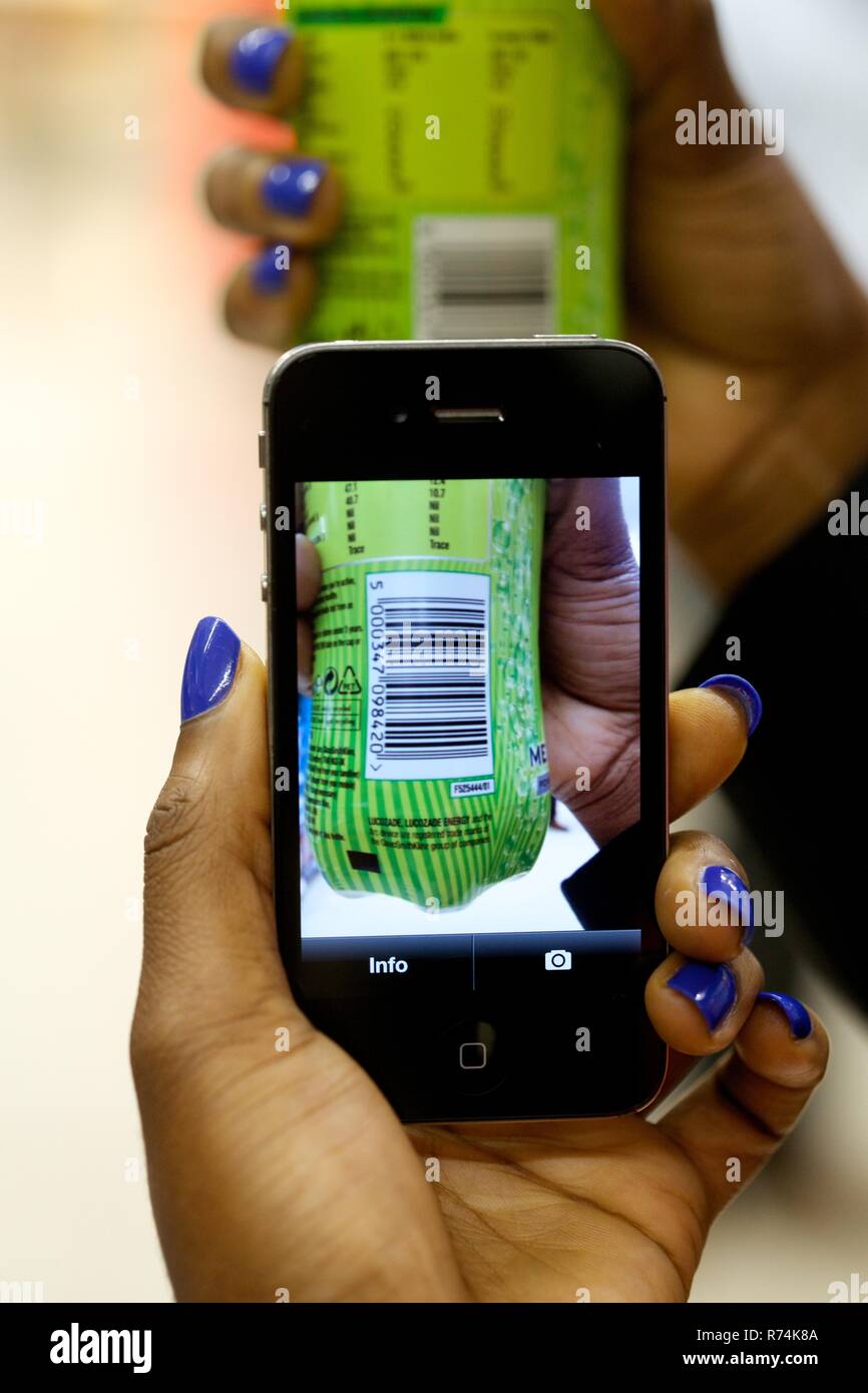 Shopping using a smart phone to scan barcodes of consumer goods in a