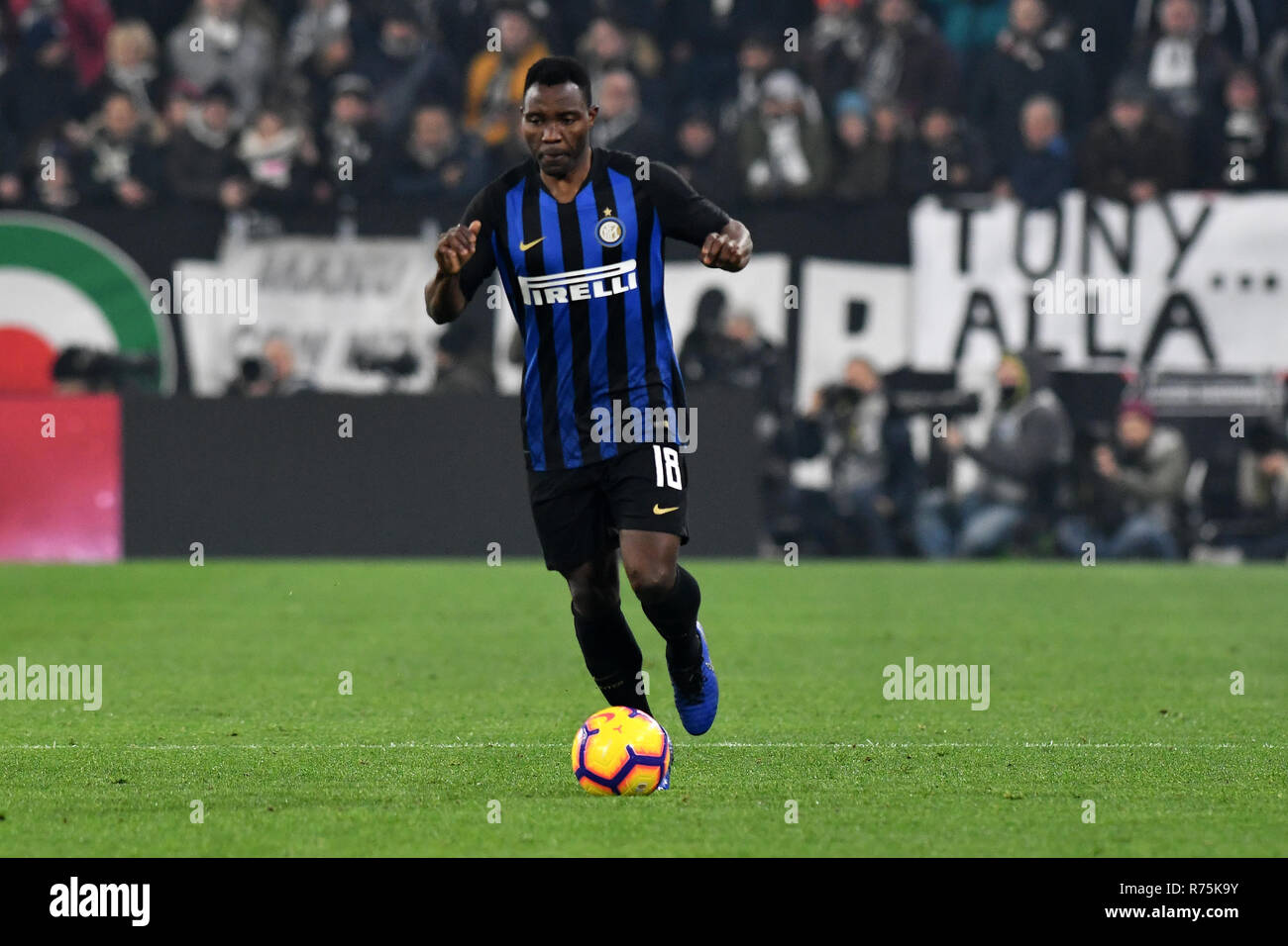 Torino, Italy. 07th December 2018.  Kwadwo Asamoah of FC Internazionale in action during the Serie A match between Juventus Fc and Fc Internazionale. Credit: Marco Canoniero/Alamy Live News Stock Photo