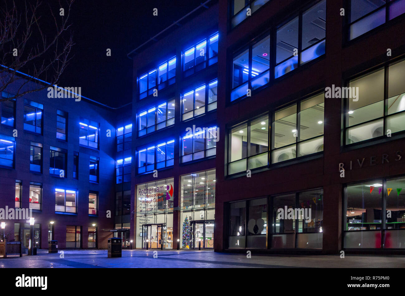 Rotherham Metropolitan Borough Council’s Government office at Riverside House, Main St, Rotherham England, photographed at night Stock Photo