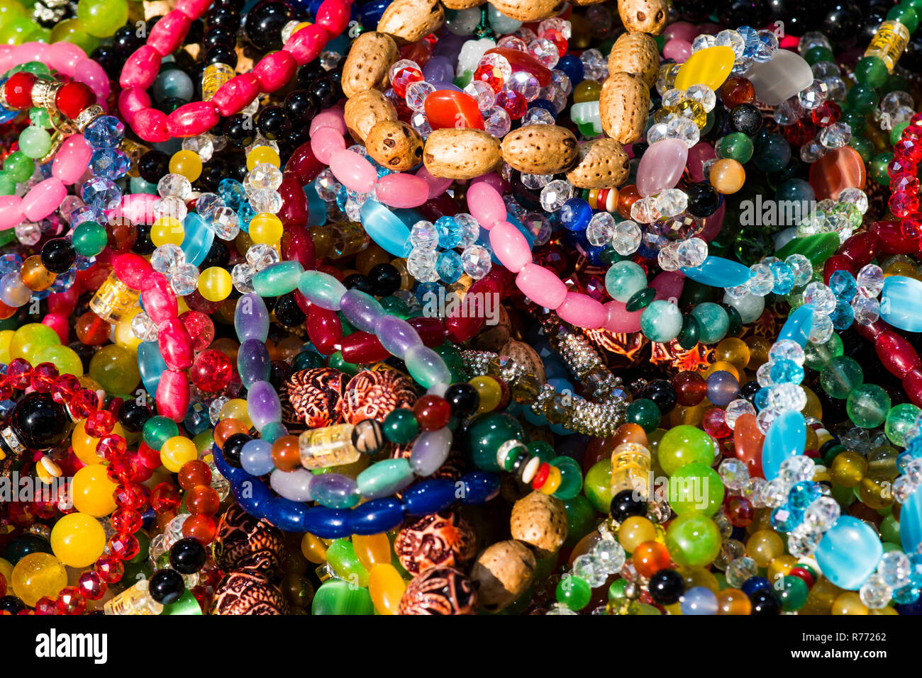 inexpensive costume jewelry