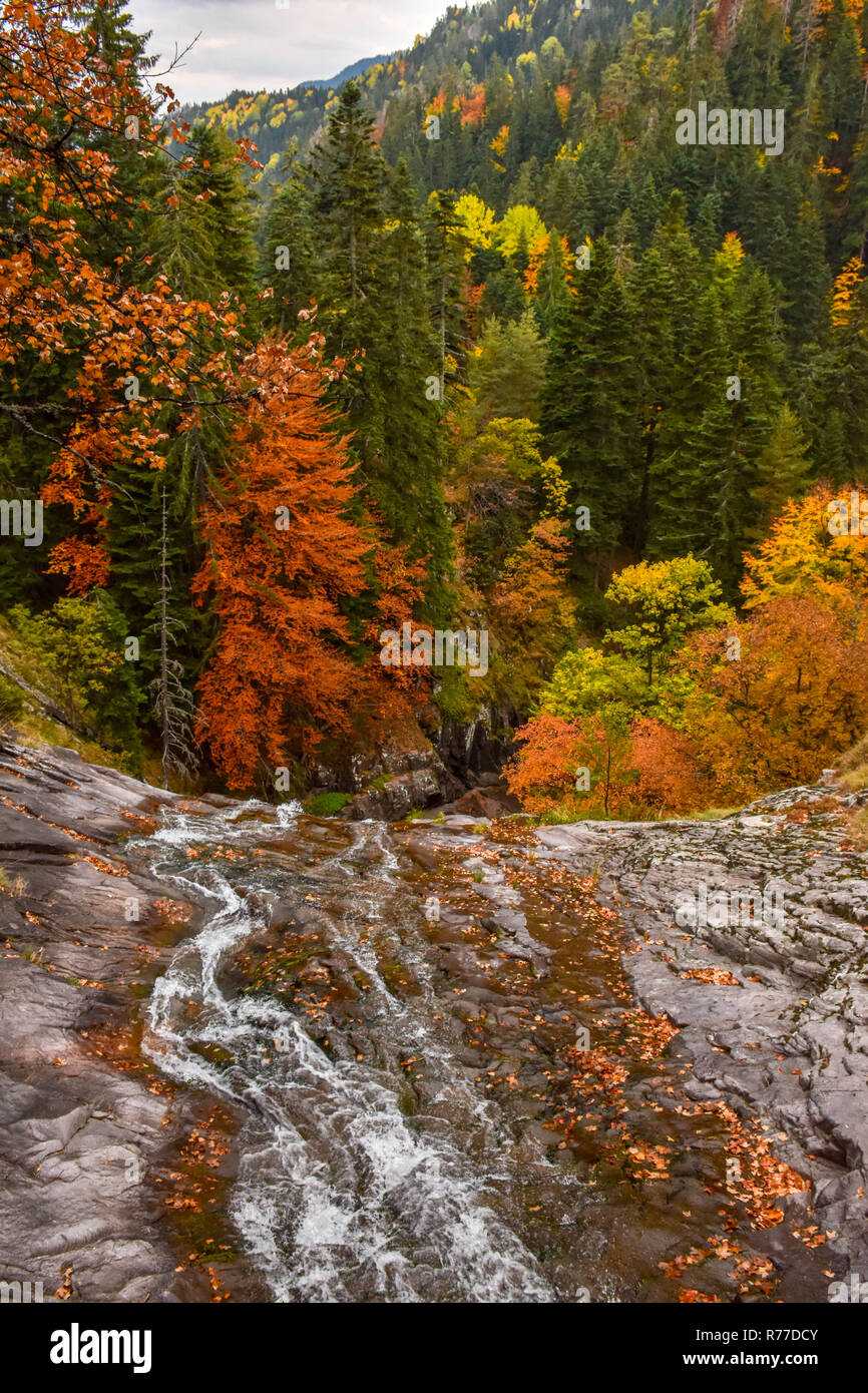 Upper step waterfall cascade hi-res stock photography and images - Alamy