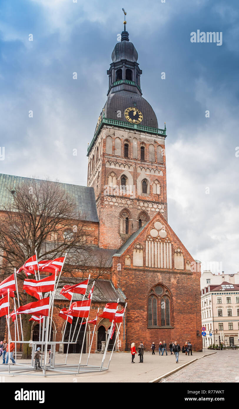 Dom's Cathedral Riga Church clock tallinn hi-res stock photography and images - Alamy