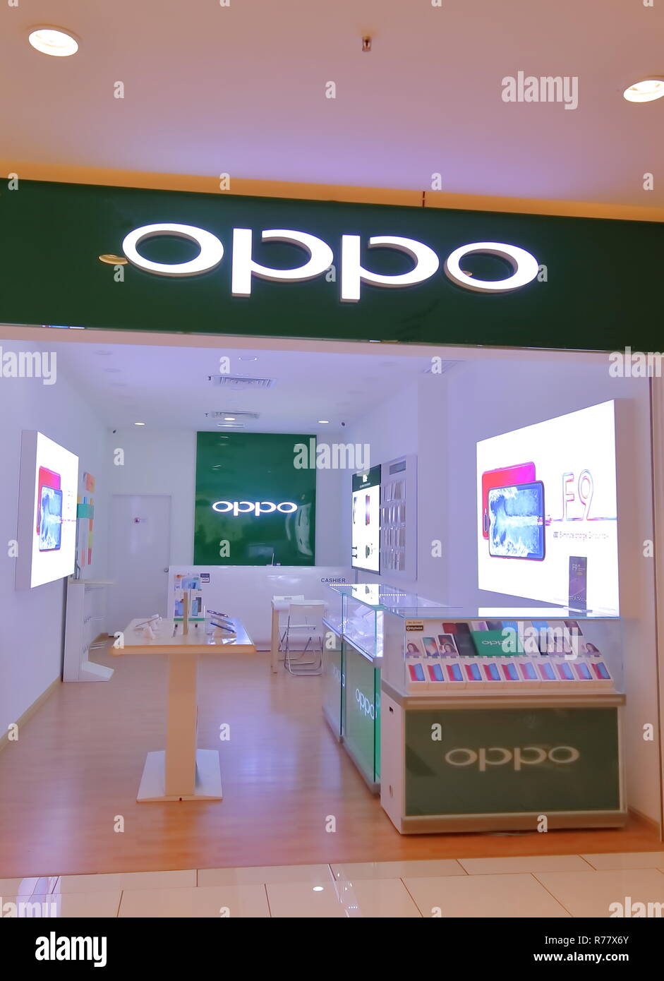 Oppo Mobile Phone Shop In Bukit Bintang Kuala Lumpur