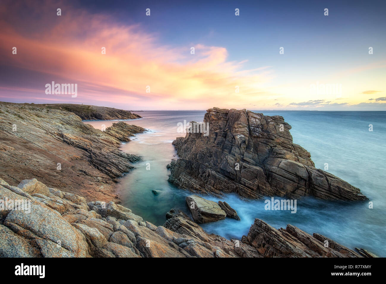 Rocky coastline at the côte sauvage in Brittany, France Stock Photo
