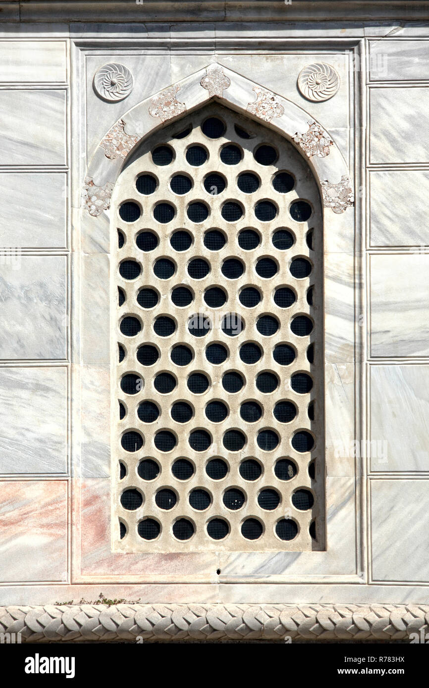 Granite window frame hi-res stock photography and images - Alamy