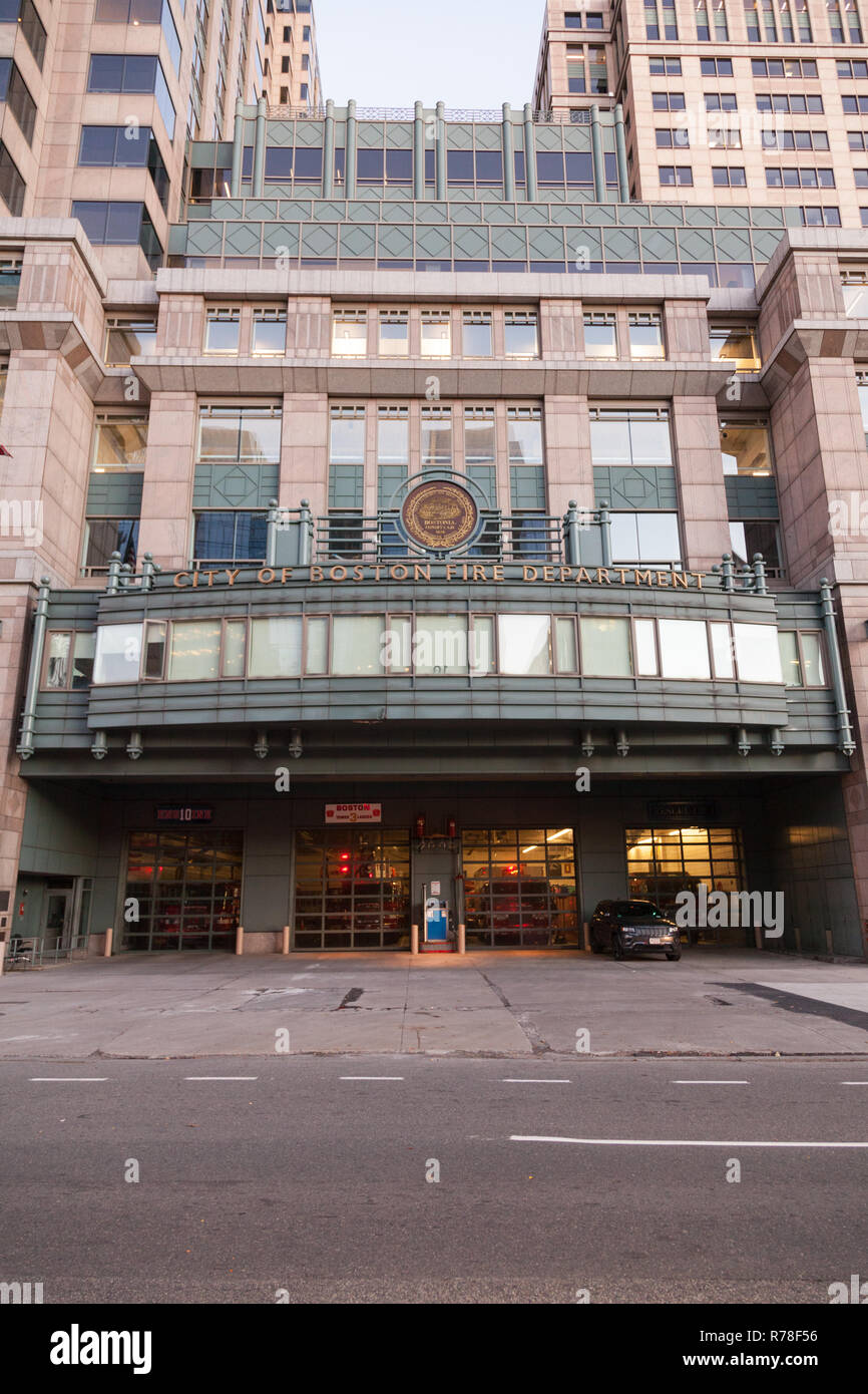 Between oliver and pearl streets hires stock photography and images Alamy