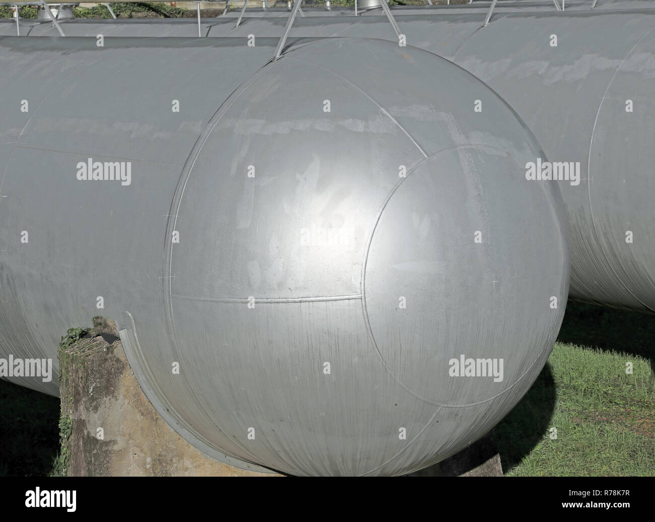 pressure vessel for the storage of natural gas in the fuel production